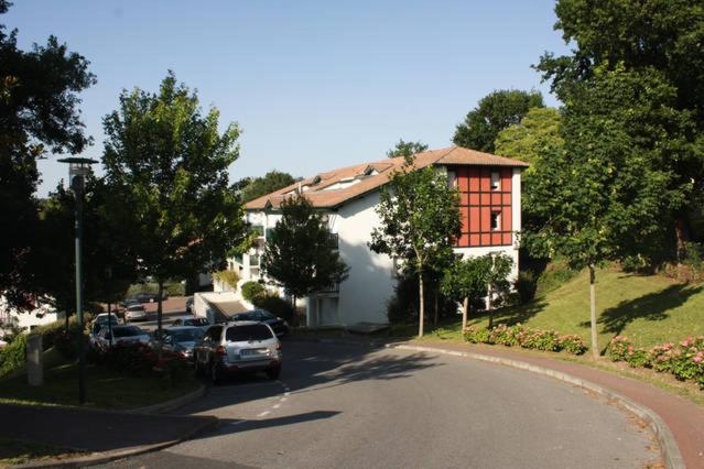 Appartement T2 Calme Absolu, Large Terrasse, Garage Velo, 5 Min Ocean Anglet Extérieur photo